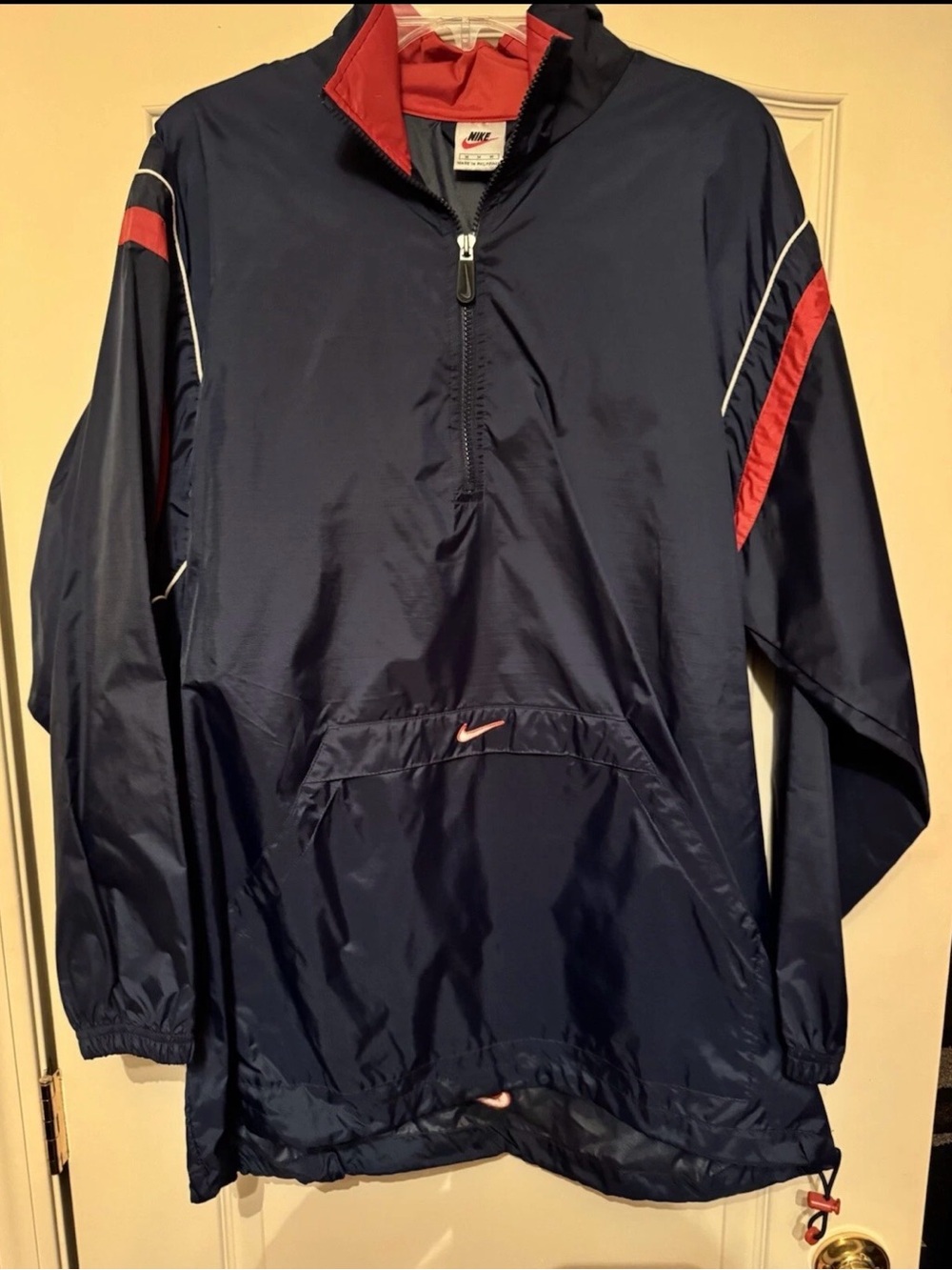 Men’s Vintage Nike Windbreaker Red & Blue 1/4 Zip With Front Pocket size medium